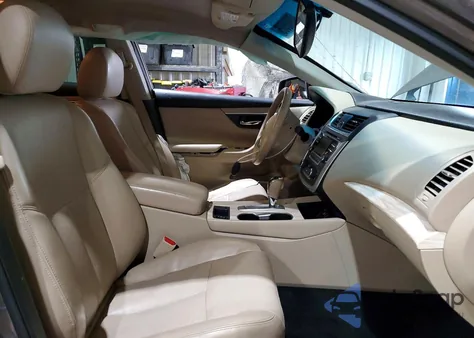 2016 Nissan Altima 2.5 from USA, damaged, VIN 1N4AL3AP3GC115165